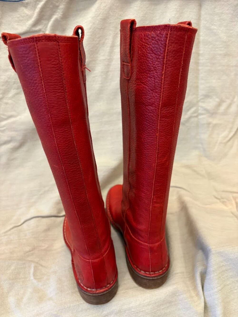 Kickers red leather knee boots. European size 41. - Picture 3 of 9